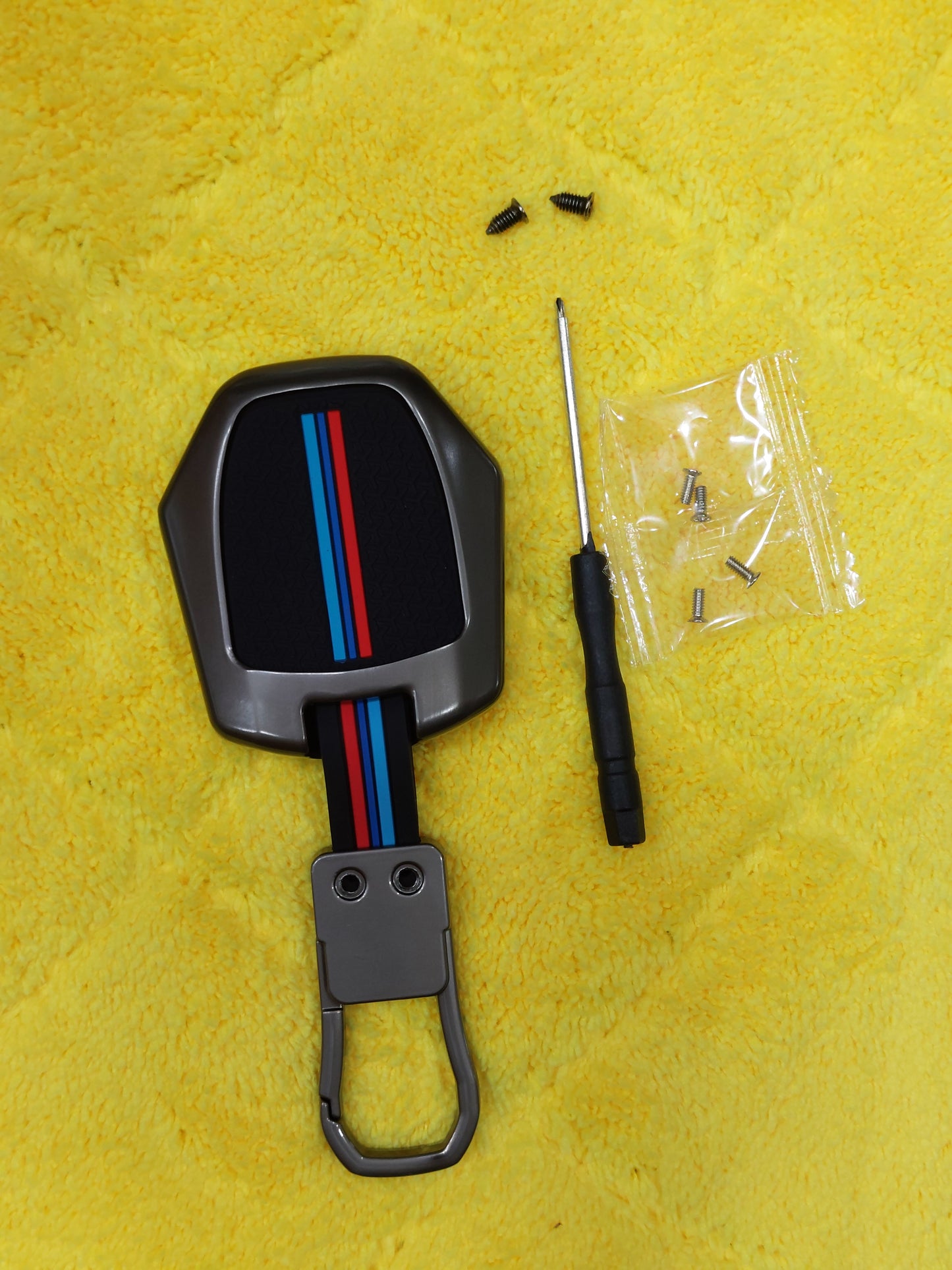 Corolla 2014–2025 Metallic Remote Cover