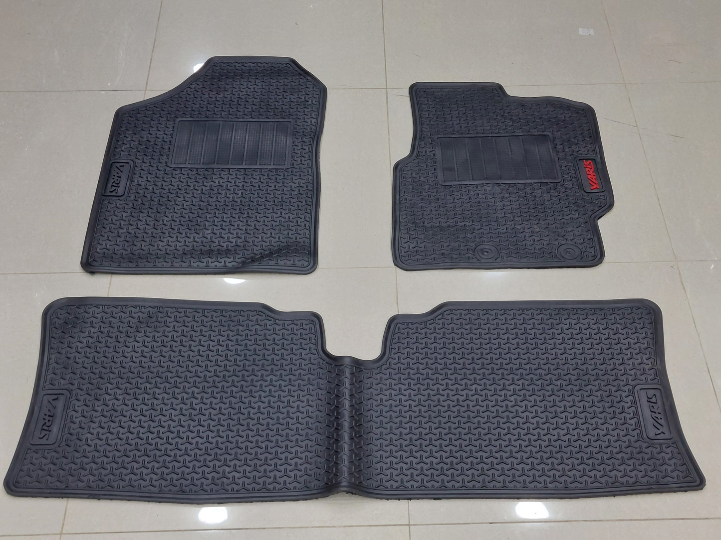 Toyota Yaris 2019-2025 Rubber Floor Mats