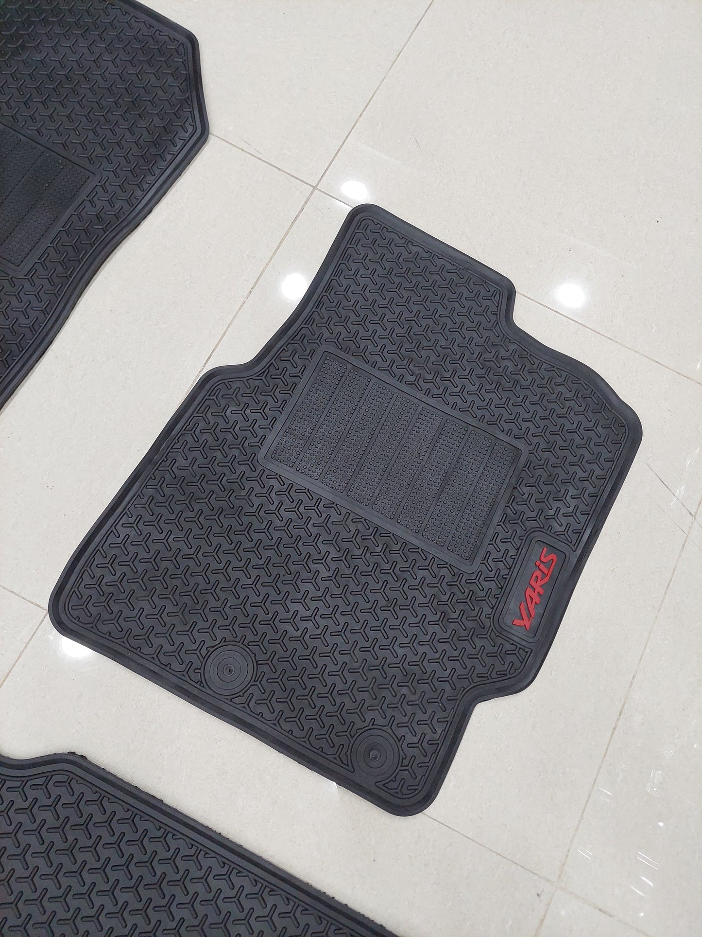 Toyota Yaris 2019-2025 Rubber Floor Mats