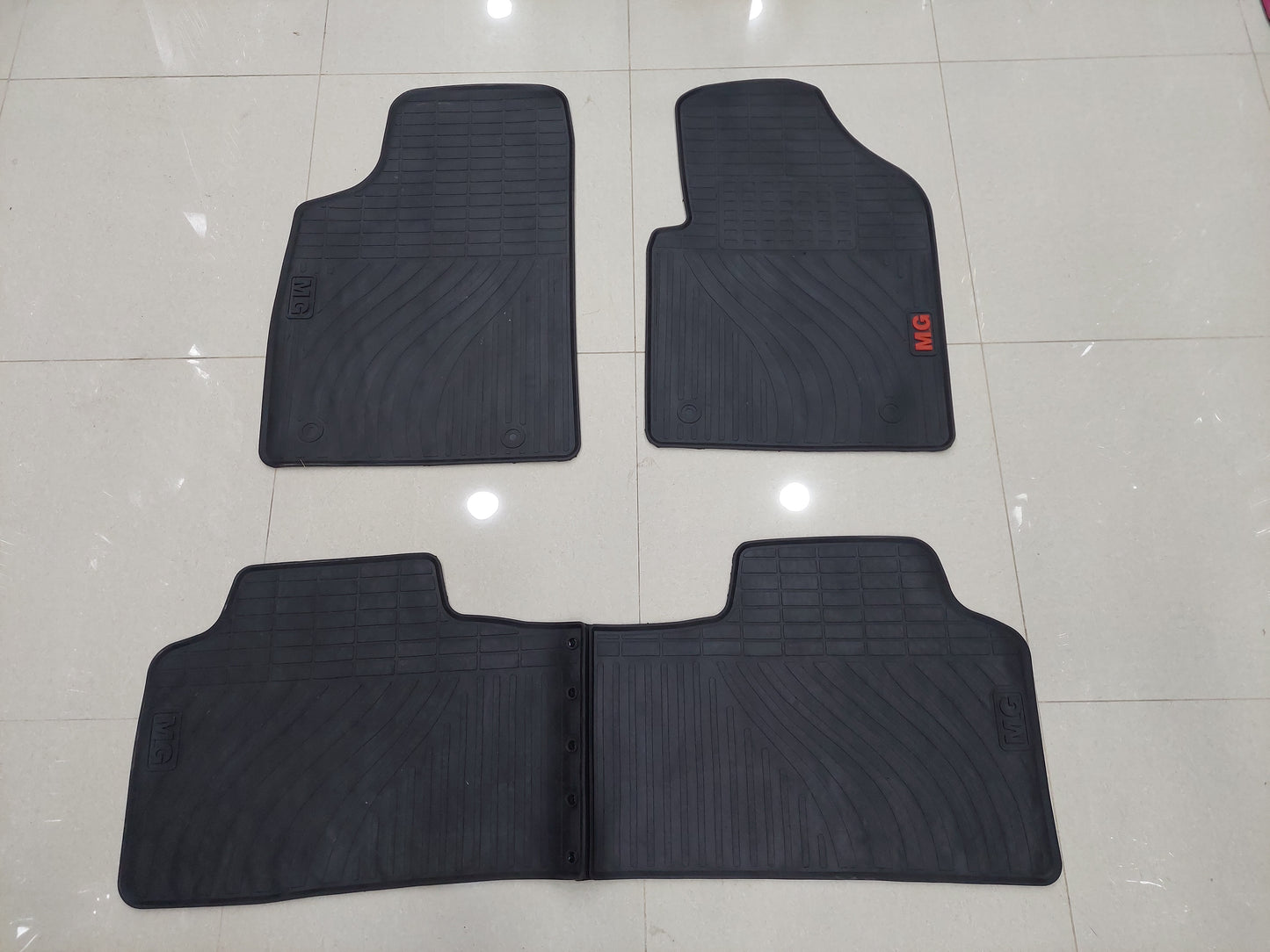 MG HS Rubber Floor Mats