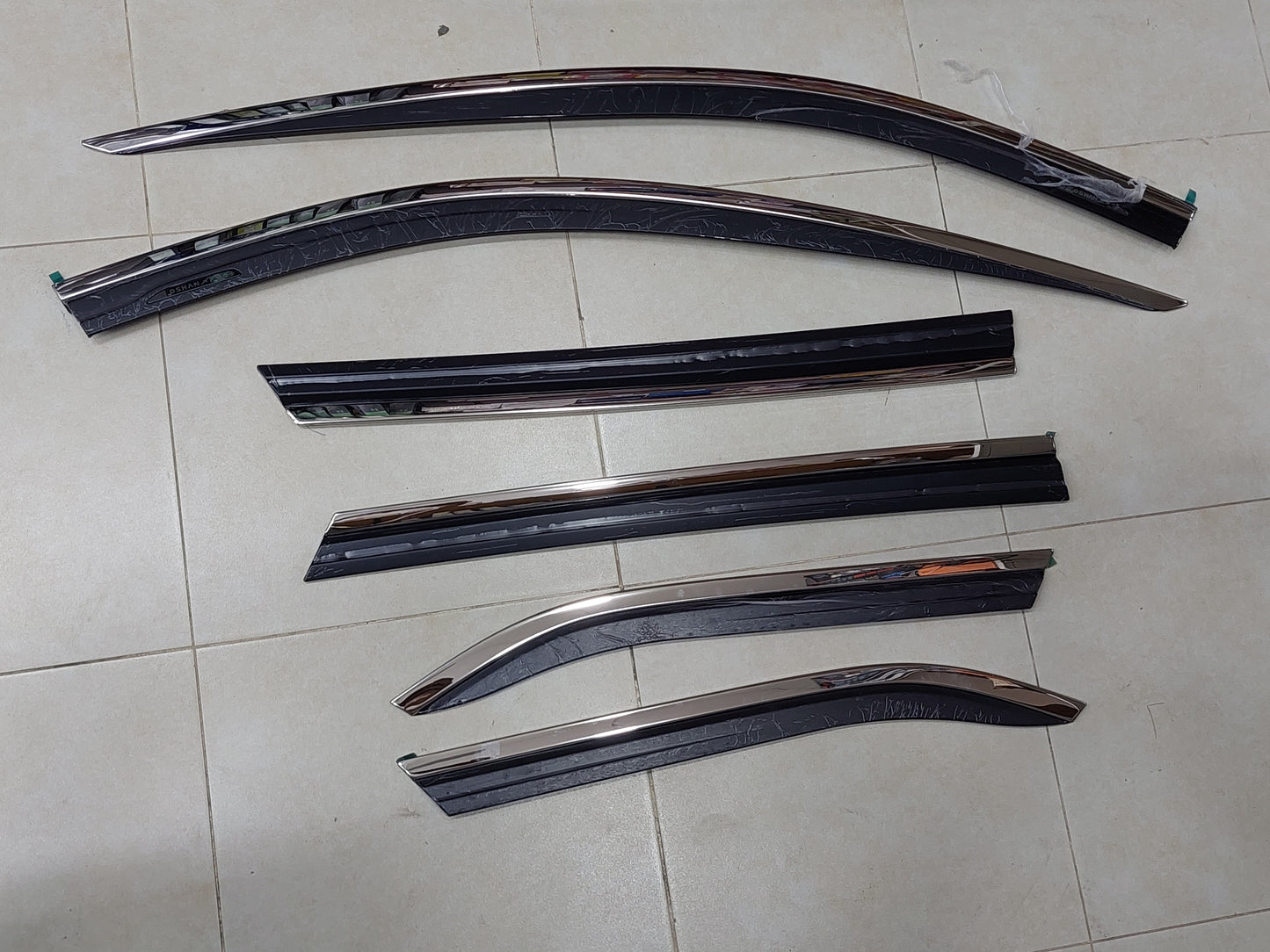 BYD Atto 3 TXR Airpress 6 piece with chrome lining luxury Rain Visors