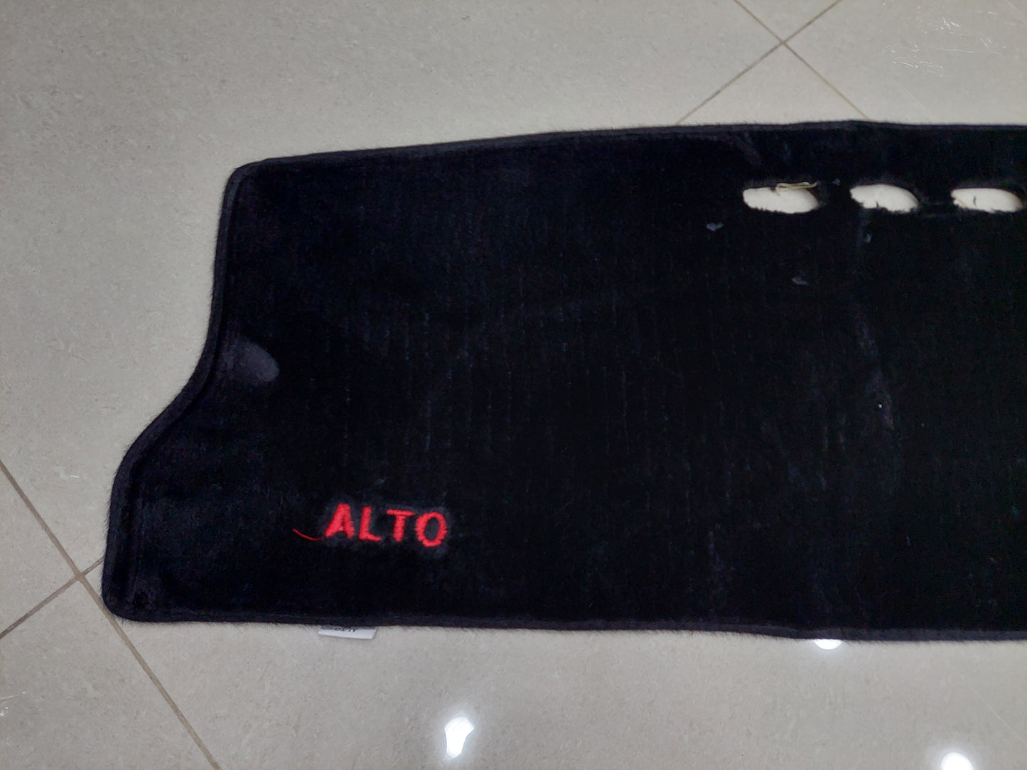 Suzuki alto velvet dashboard mat | Heat & Glare Protection| Premium Velvet Finish