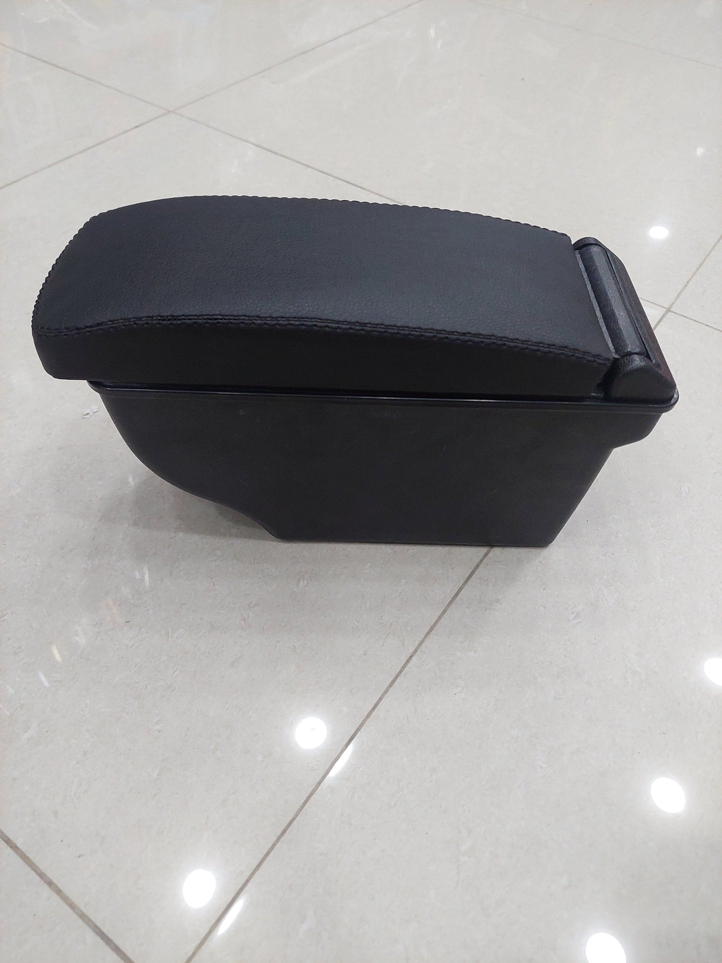 Suzuki Alto New Model Armrest Console Premium Quality (2018-2025) - Premium Leather