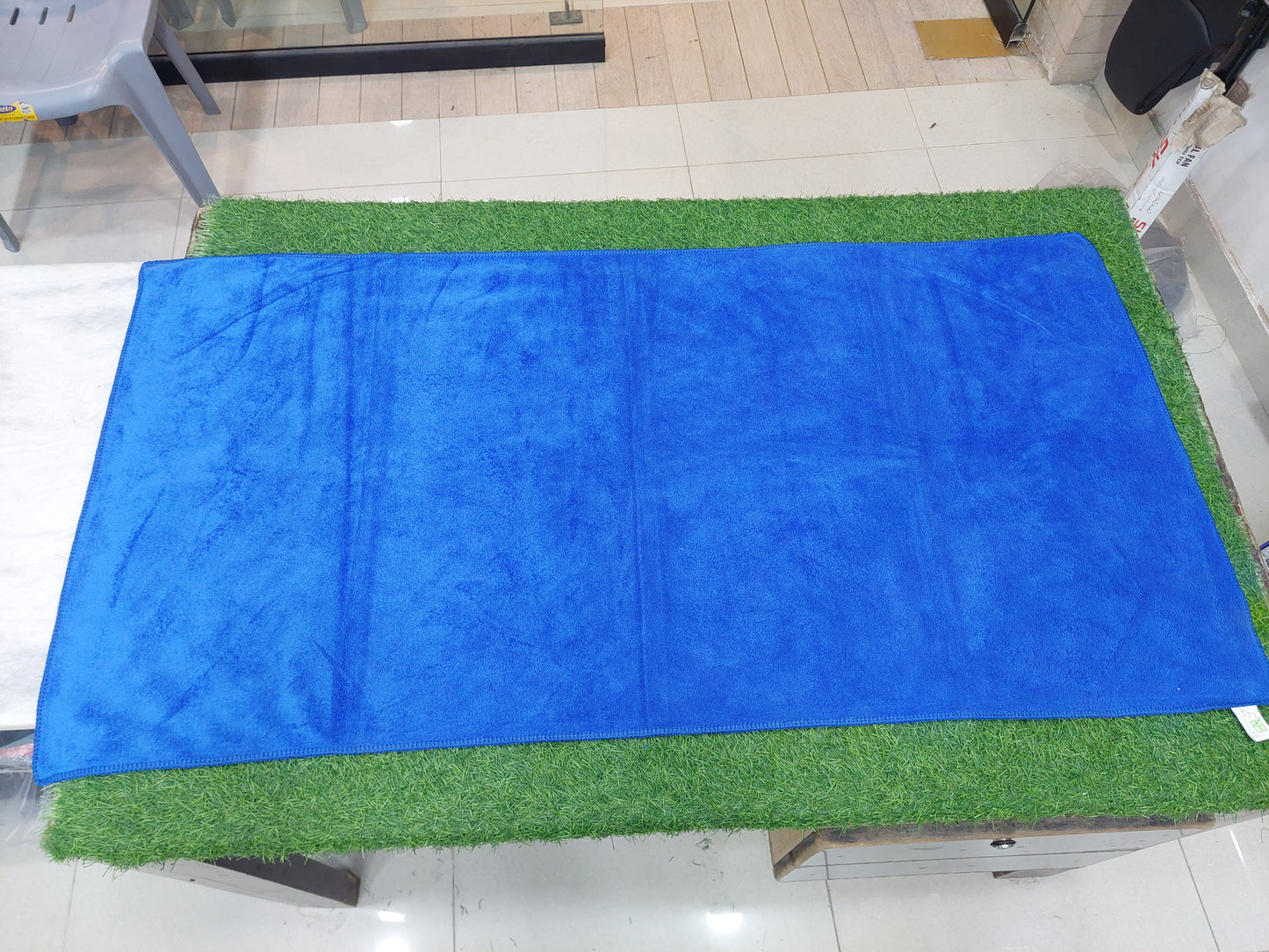 Microfiber Car Dusters – Scratch-Free Cleaning